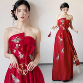 新娘敬酒服2025高端大气轻奢小众晨袍红色中式 抹胸晚礼服高级感女