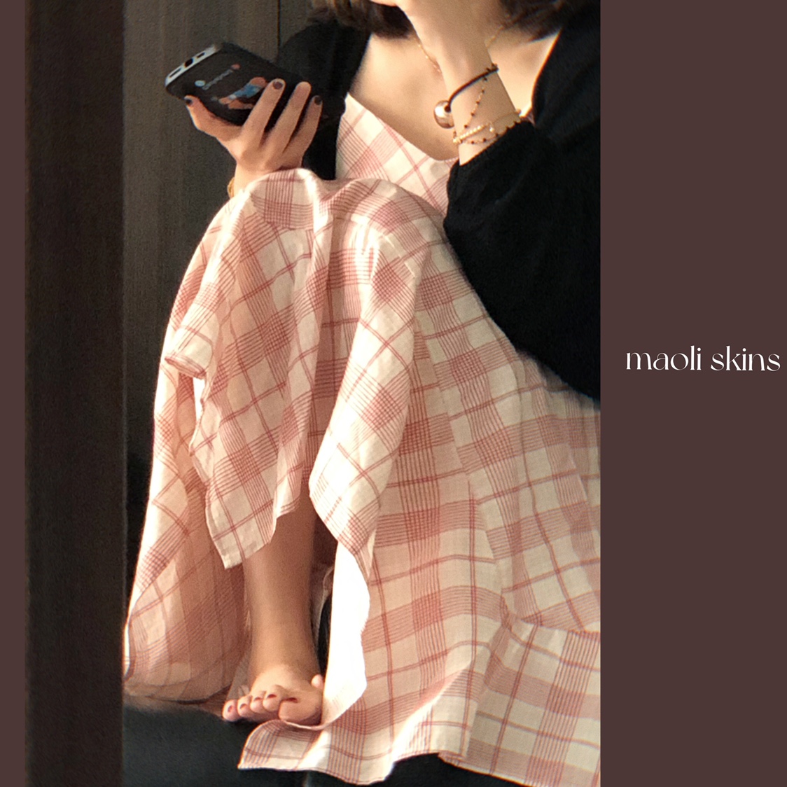 毛丽小四郎【氛围感】复古度假V领格纹法式不规则裙摆吊带裙女夏