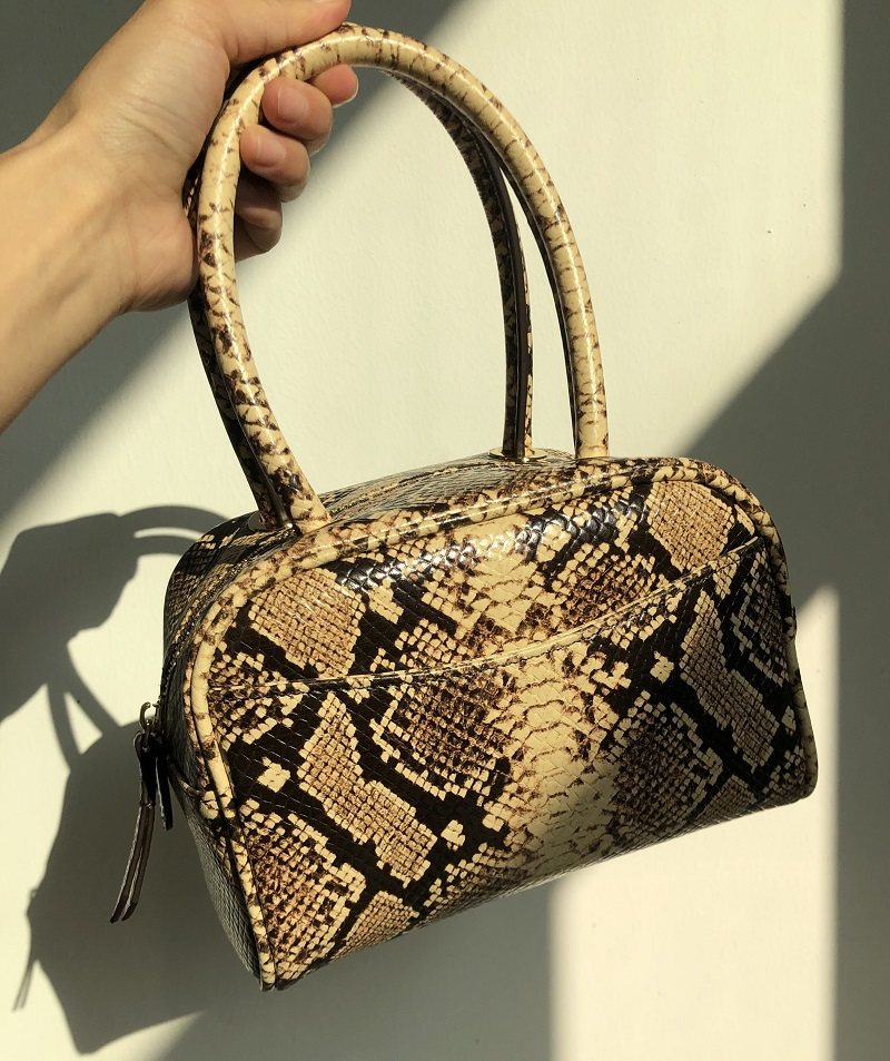2025欧美时尚炸街新款蛇纹包手提头层牛皮小方包复古潮流吐司包