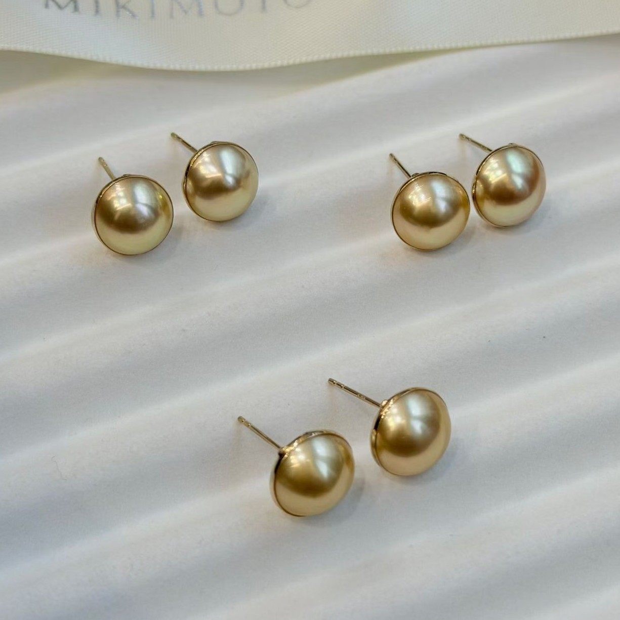 海水大溪地马贝珍珠耳钉11mm金珍珠马贝无瑕珍珠耳钉18K金百搭