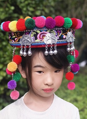 儿童毛球三银锁绣花女童帽子