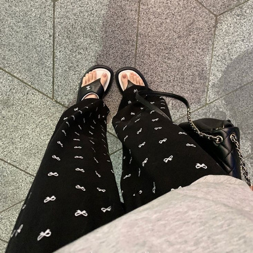 春夏牛奶丝薄款可外穿家居裤