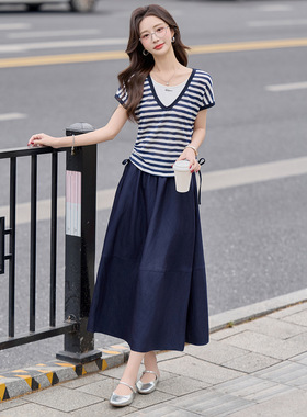 套装2026夏季新款时尚优雅条纹短袖T恤牛仔半身裙两件套裙 HF8998