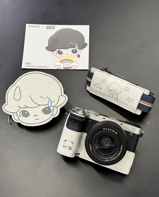 索尼E10M2K AC7II泡泡玛特限量版相机专用皮套包ZVE10II相机皮套