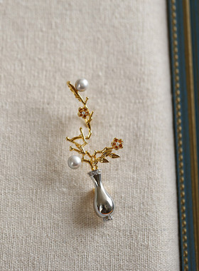 春不晚丨软语设计古典优雅天然淡水珍珠真多麻银灰色梅花瓶胸针