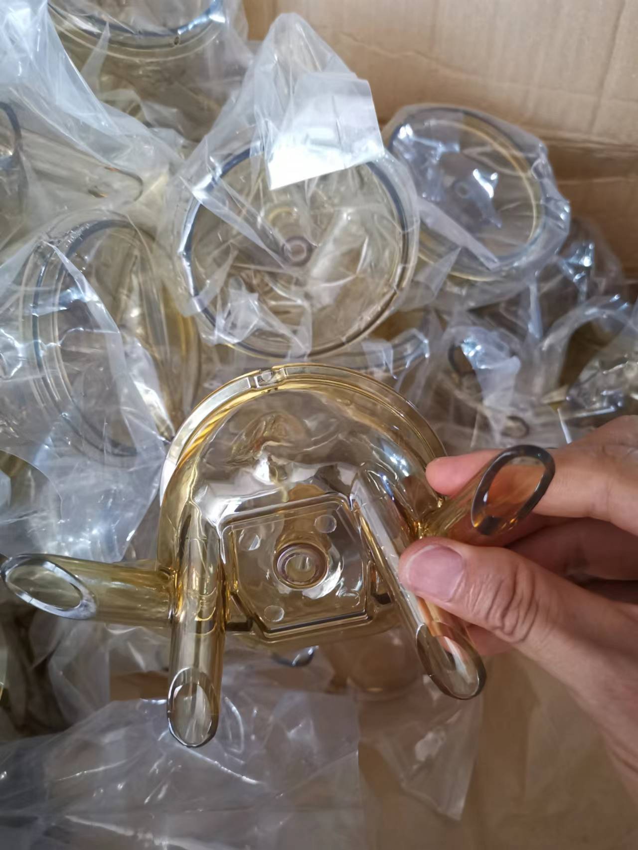 博美特集乳器奶牛挤奶机配件ppsu四爪挤奶器透明盖