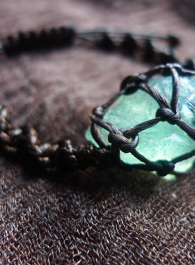 原石手工编织腊绳吊坠