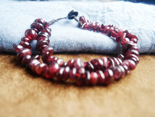 福百瑞珠宝天然石榴石双层细手作蜡绳编织水晶手链异域风情复古风