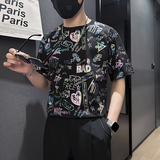 黑色