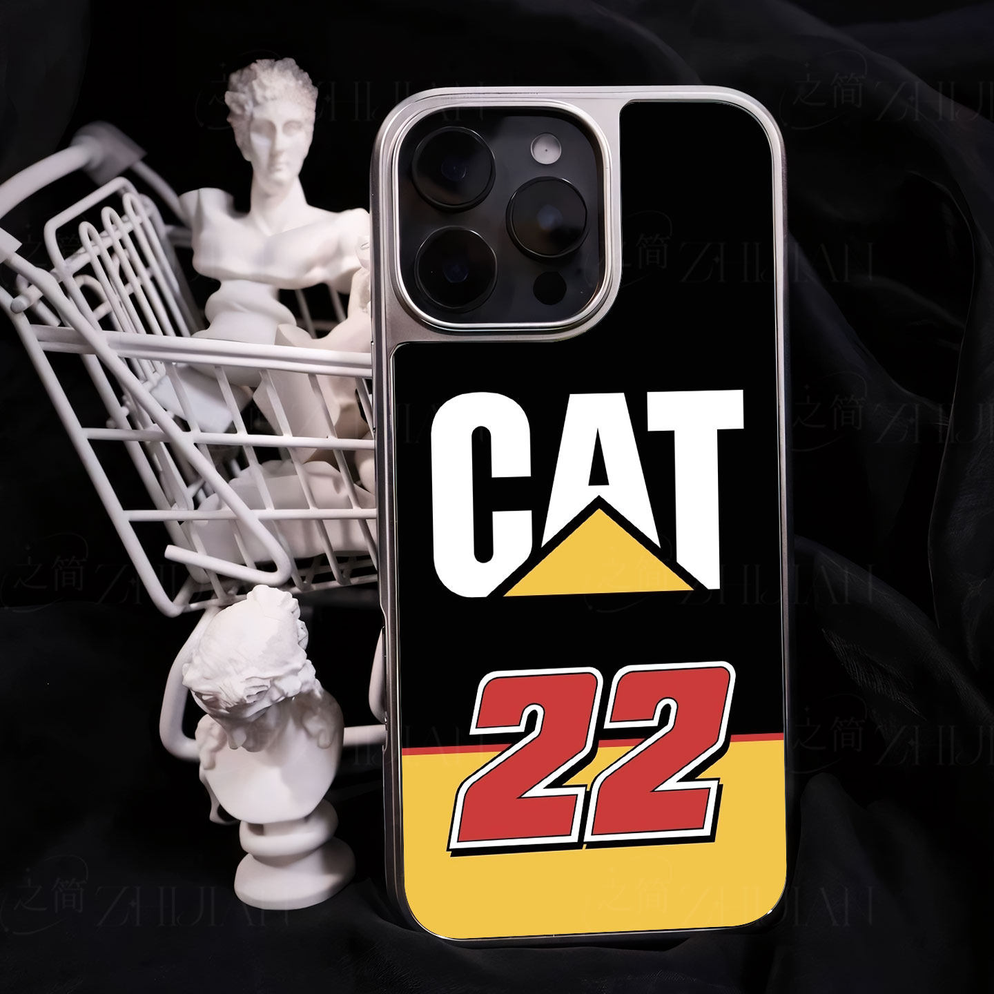 CAT22标志手机壳大孔电镀黑框碳纤纹二合一磁吸适用苹果17promax华为PURA70ULTRAPURA80ULTRA小米17PROMAX