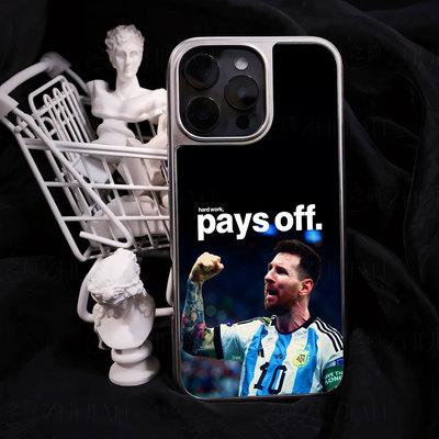 梅西握拳庆祝手机壳大孔电镀黑框碳纤维二合一玻璃适用苹果17promax华为MATE70PROPLUS小米15PROPURA70PROPLU