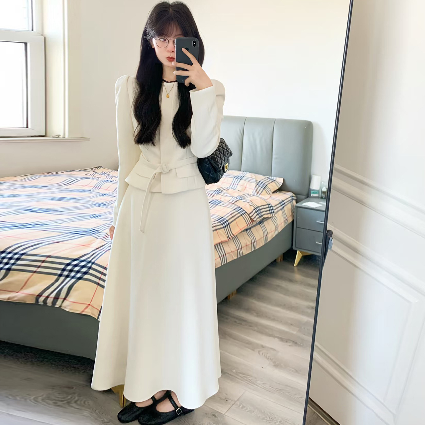 轻熟优雅风气质名媛白色呢子套装