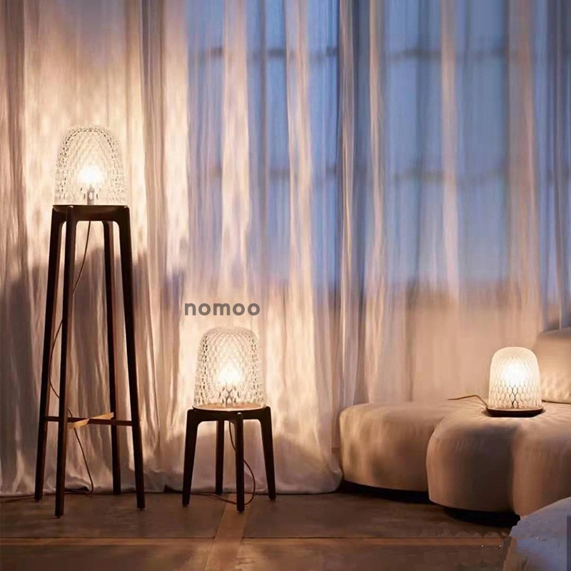 北欧钻石玻璃台灯现代简约松果四脚氛围灯饰客厅网红卧室落地灯