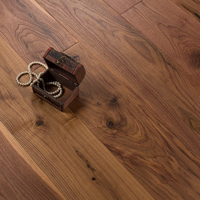 黑胡桃多层三层实木复合地板e0木蜡油美国地暖实木地板圣象品质