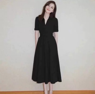 高圆圆同款法式简约连衣裙日常通勤百搭收腰长裙赫本风V领裙子