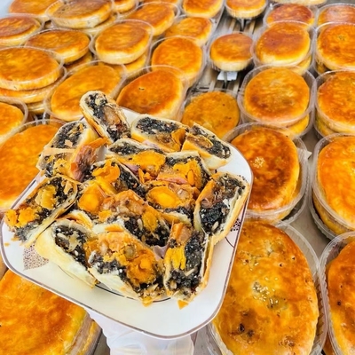 陆丰博美虾饼陆丰特产咸饼潮汕纯手工什锦五仁月饼双黄鲜虾礼盒装