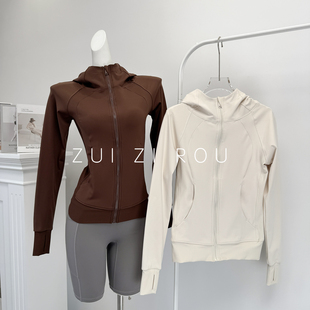 运动外套女连帽拉链修身磨毛秋冬户外跑步骑行爬山健身服上衣