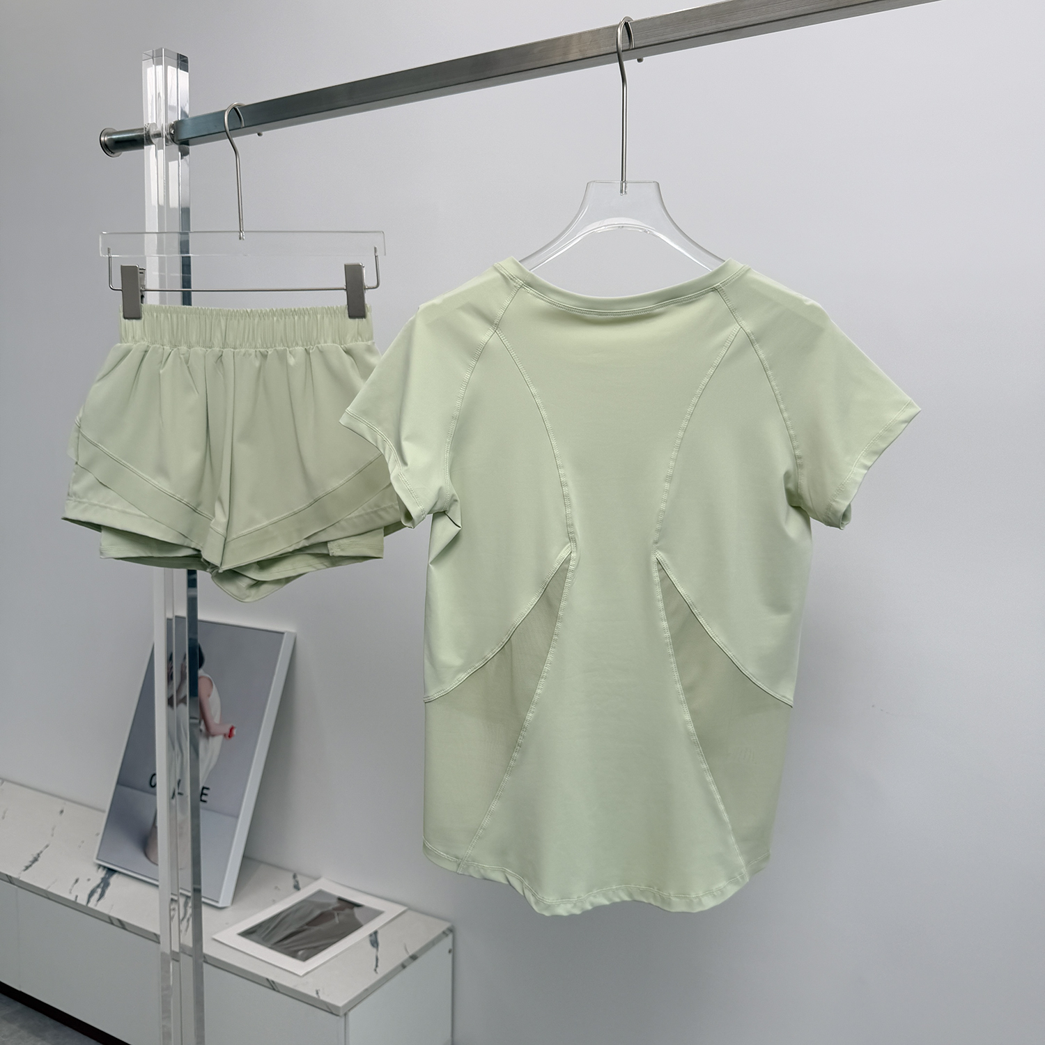 跑步女运动套装宽松短袖速干短裤