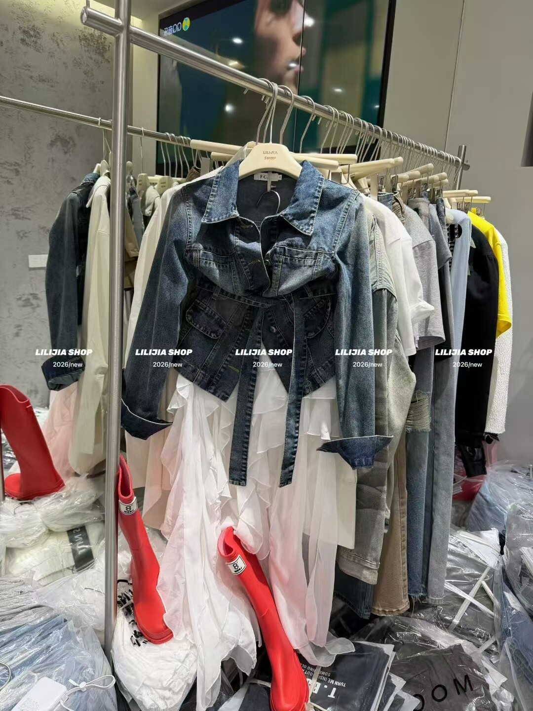 MIDO家 韩版时尚百搭显瘦腰带牛仔外套+不规则荷叶半身裙两件套女