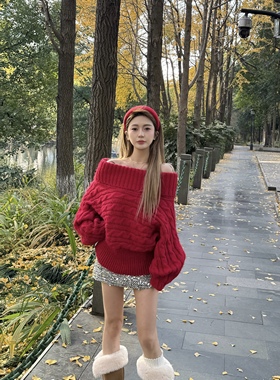 MIDO家 2025冬新款韩版宽松显瘦百搭一字肩红色麻花毛衣女慵懒风