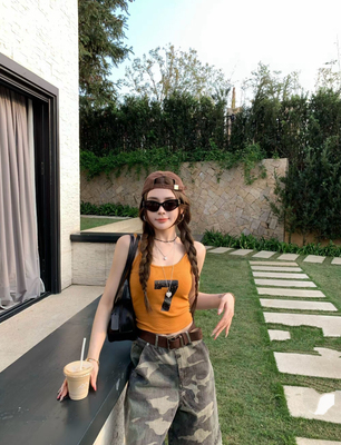 MIDO家 美式辣妹吊带背心女设计感小众外穿带胸垫印花上衣夏季