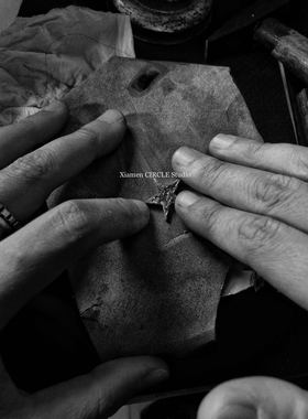 星星颈链项链五角星星光星球宇宙六芒星暗黑小众纹理复古项链设计