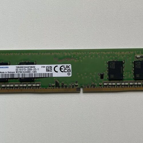 三星 M378A1K43EB2-CWE 8G 1RX8 PC4-3200AA DDR4 台式机内存条