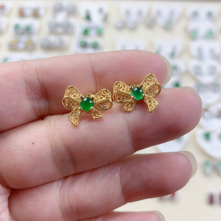 银镶危料冰阳绿蛋面蝴蝶结耳钉耳环（银镀金会掉色）,珠宝/钻石/翡翠,耳饰,淘宝优惠券,粉丝福利购,淘宝优惠卷