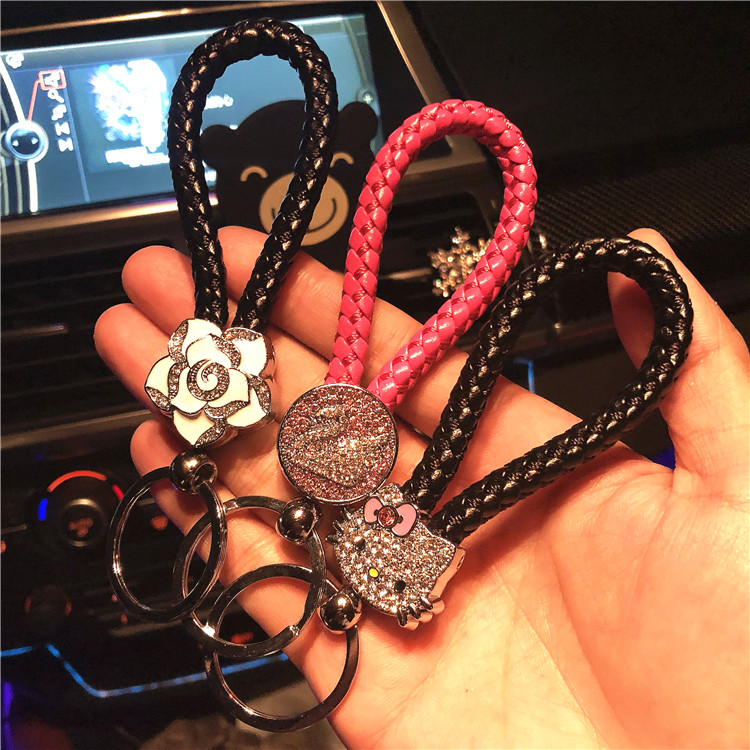 汽车钥匙扣编织卡通天鹅水晶钻镶钻女性包换kt猫创意礼品车用皮革|msdalam kategori kereta/artikel/Fitting/Refit, Auto aksesori/dalam Barang Kemas, Memandu barang-barang peribadi, Rantai kunci kereta - dari Buy2taobao.com untuk memberikan perkhidmatan ejen Taobao profesional membeli