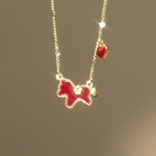 新年红色珐琅小马爱心项链复古时尚气质轻奢显白马年本命年锁骨链