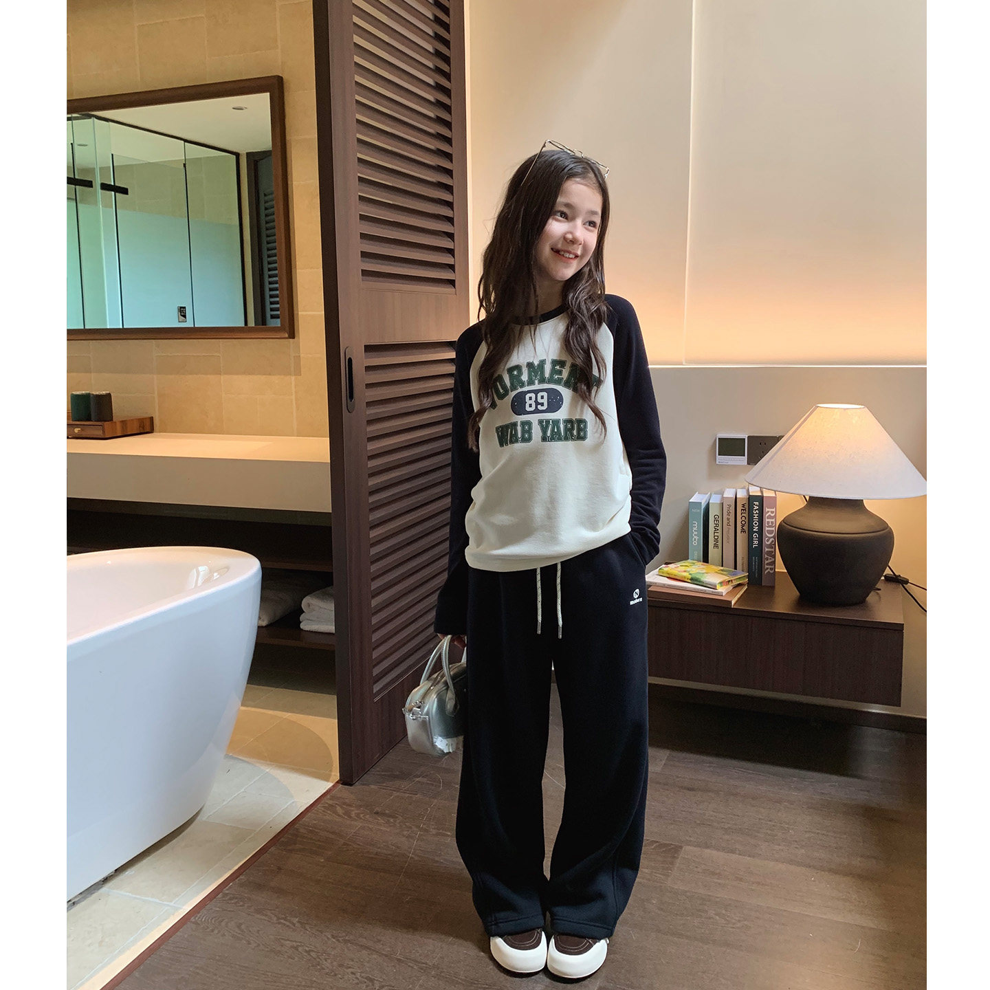 女大童美式德绒插肩袖T恤2026秋季新款青少年修身保暖长袖学生潮T