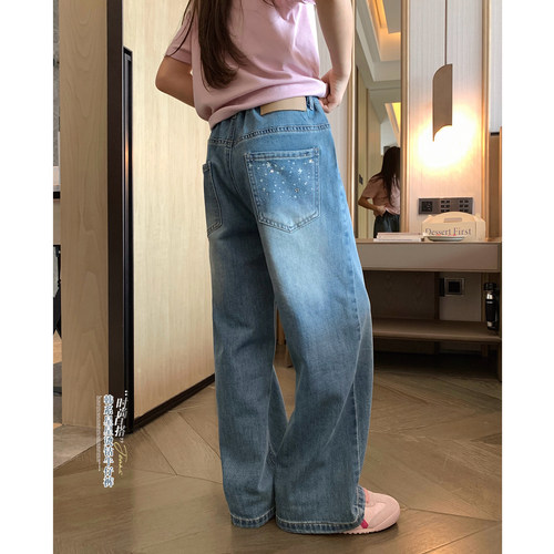 时尚星星烫钻复古水洗直筒牛仔裤