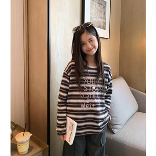 女大童韩版条纹字母T恤2026秋季新款青少年宽松棉T亲子长袖打底衫