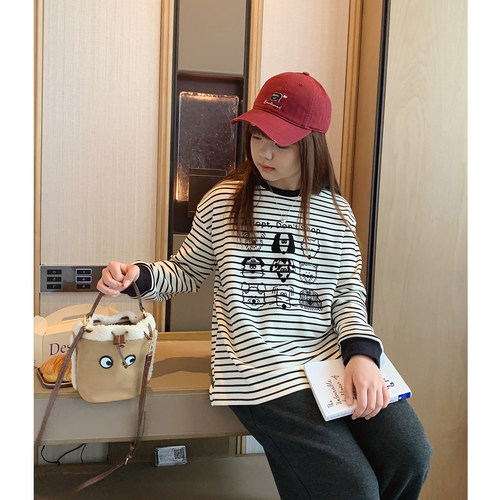 加厚发热德绒条纹卡通长袖打底衫