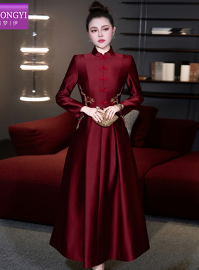 菲梦伊红色连衣裙女冬季新款轻奢收腰中长款大摆裙宴会结婚敬酒服