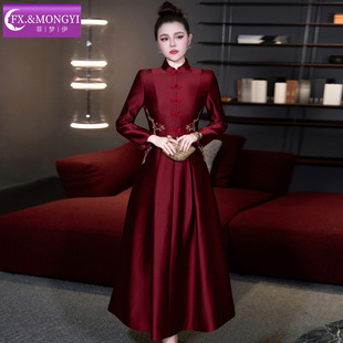 菲梦伊红色连衣裙女冬季新款轻奢收腰中长款大摆裙宴会结婚敬酒服