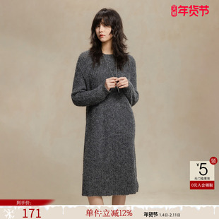 德玛纳慵懒温柔绵羊毛针织连衣裙女冬季宽松直筒圆领小个子中长裙