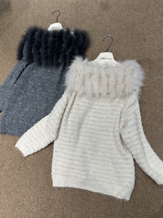 一字肩狐狸毛翻领露肩毛衣 嗲精小白狐 Atu studios