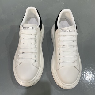 经典款时尚百搭 休闲简约 厚底小白鞋 橡胶软底 轻便舒适系带女鞋