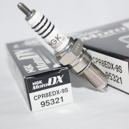 NGK合金火花塞适用力帆cpr8ea-9