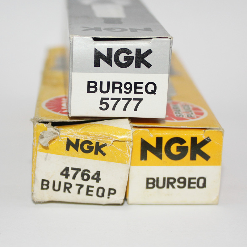 NGK火花塞BUR9EQ BUR7EQP适用于马自达RX7 一套4个价钱
