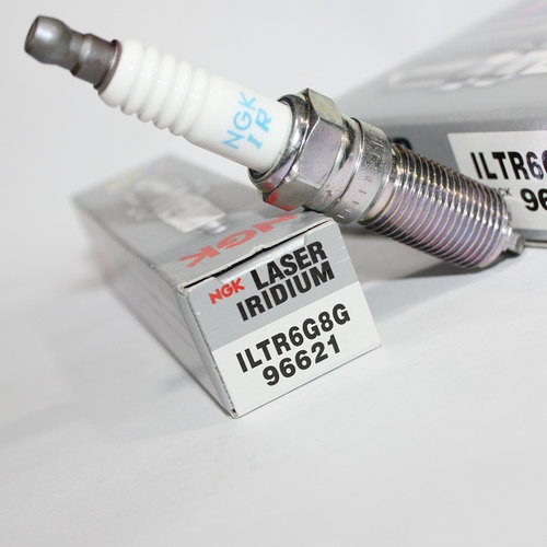 捷豹极光探险者火花塞NGK