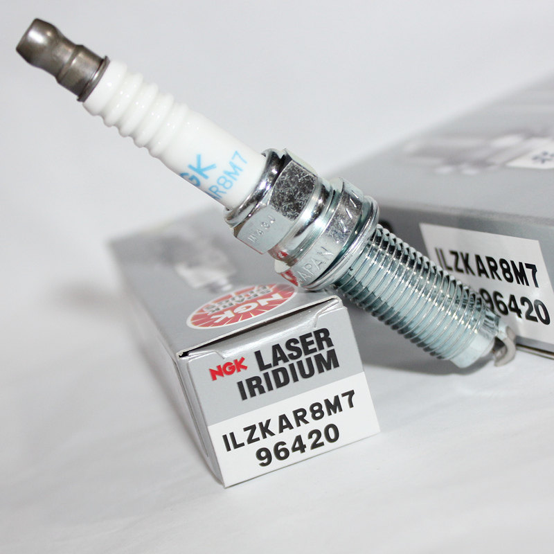 NGK铱铂金火花塞 ILZKAR8M7 96420适用奔腾1.5T 奔腾T70 B70 T55