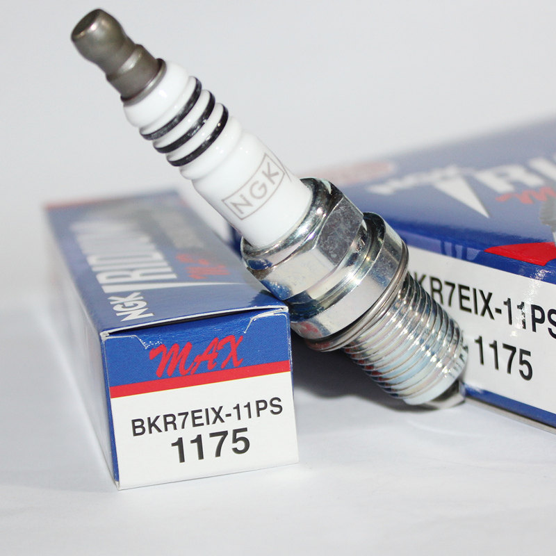 红字红头RB1改装火花塞NGK