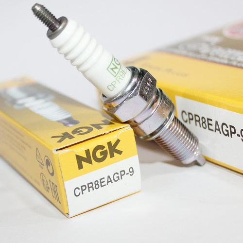 NGK适用CBR300暴风眼190凯越500