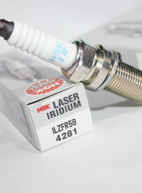 NGK铱铂金火花塞ILZFR5B适用于DX3 V5菱致菱悦V3 A5翼舞4A91 4A92