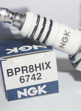 NGK铱金火花塞BPR8HIX应E6TC 4114 BP7HS BPR8HS BP8HS-10 BP8HS