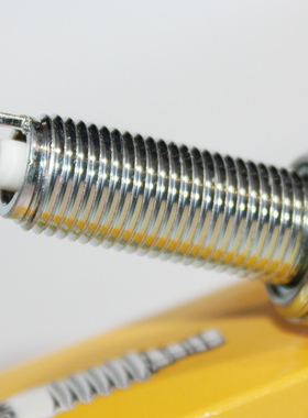 NGK火花塞适用本田60匹DF60A BPF60A BFP60A船外机对应LMAR6C-9