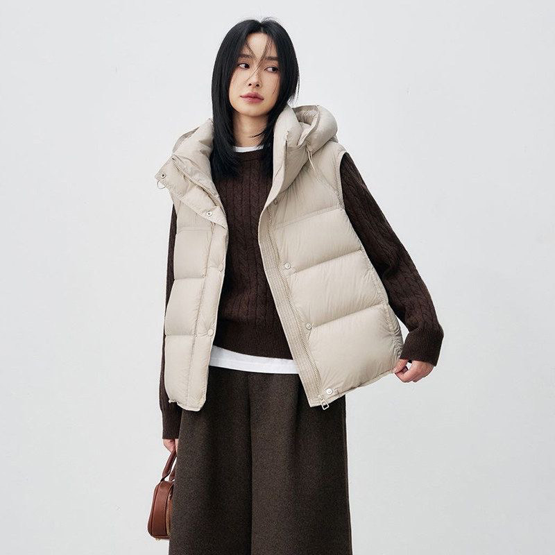米色羽绒背心马甲女2026冬装羽绒服