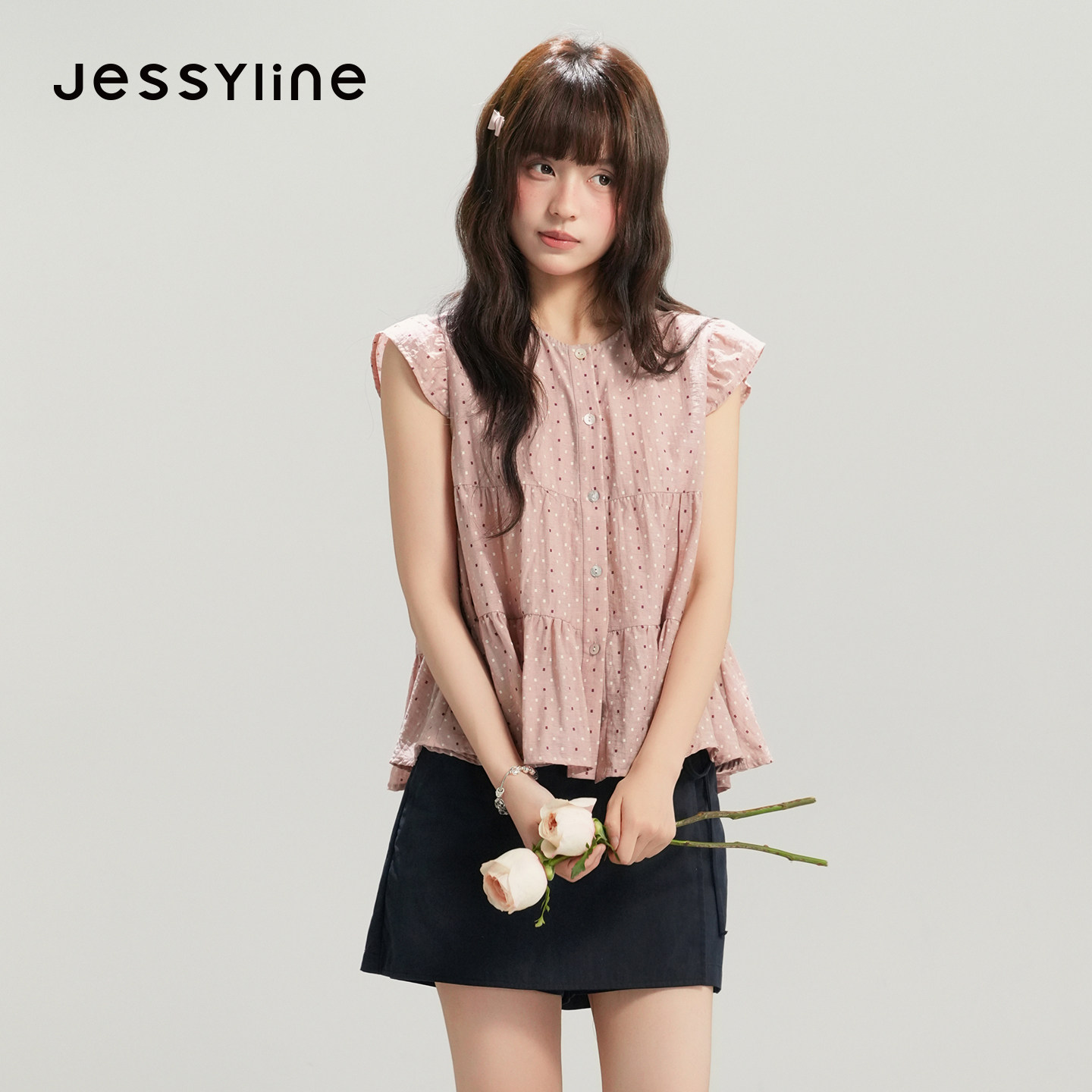 jessyline杰茜莱2026夏新款粉红色波点小飞袖衬衫女显瘦减龄上衣